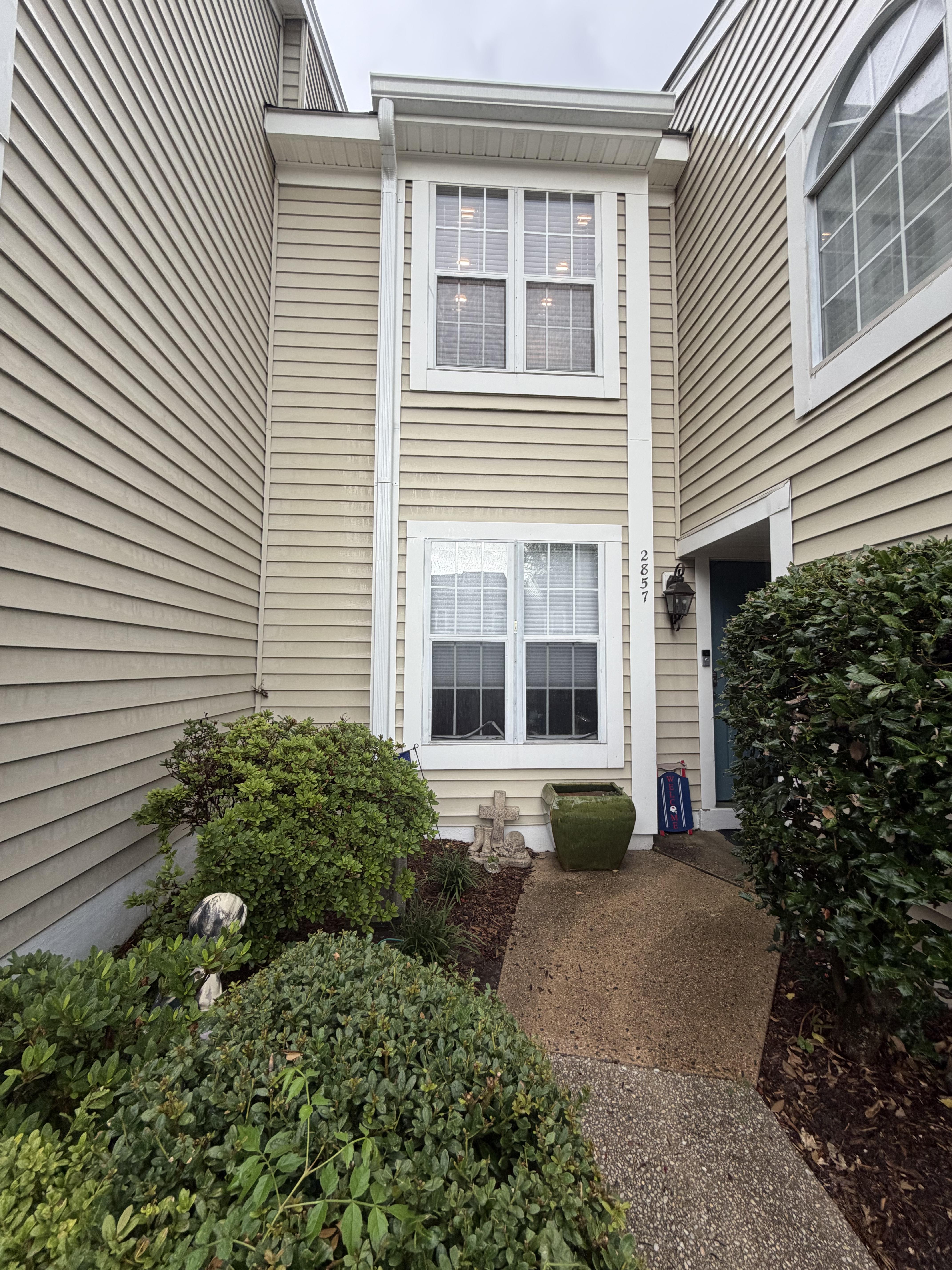 2857 Yarling Court – photo 3