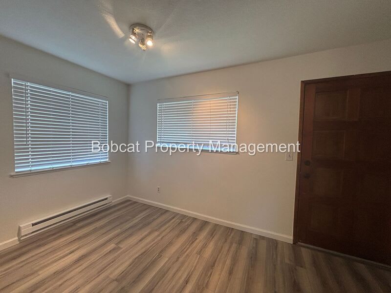 1516 South Ct – photo 3