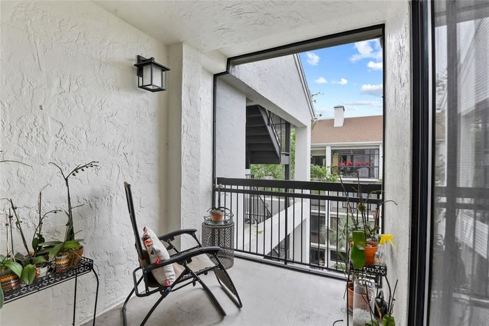 250 Carolina Avenue – photo 4