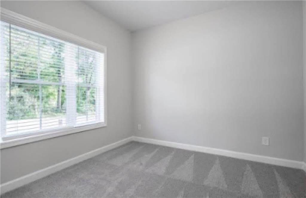 1992 Deco Drive NW – photo 3