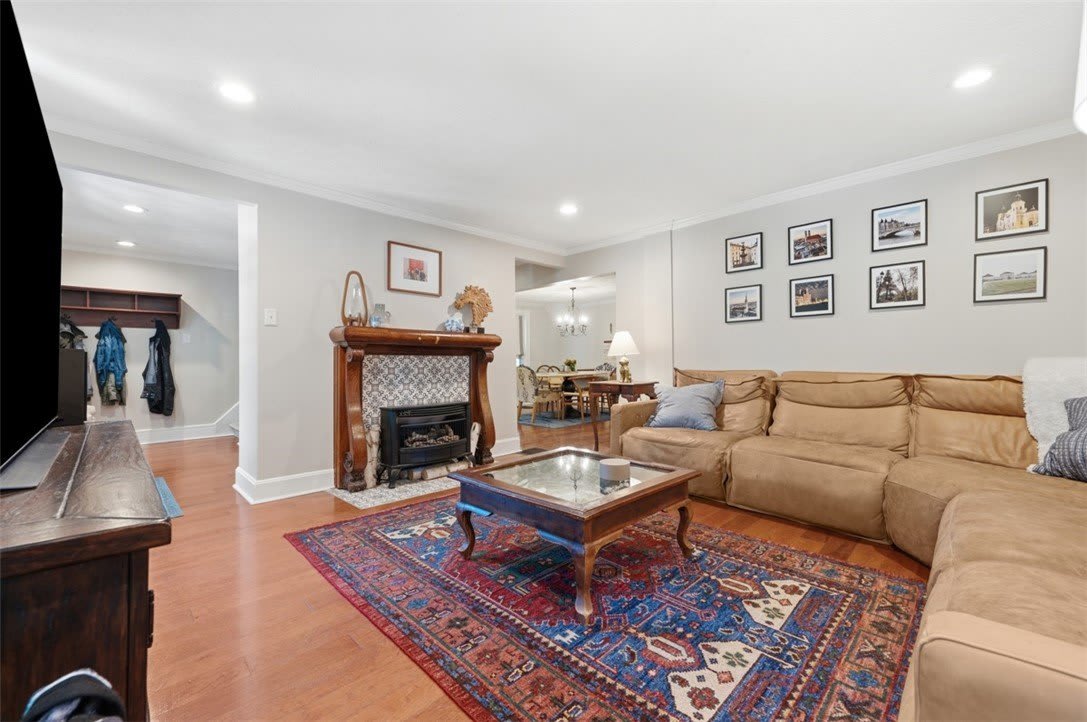 305 Centennial Ave – photo 4