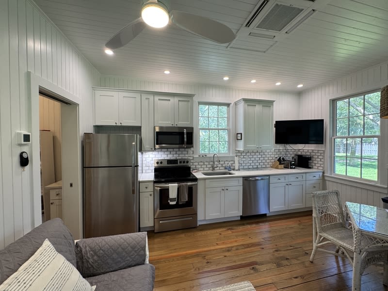 1903 Chatham Avenue – photo 1