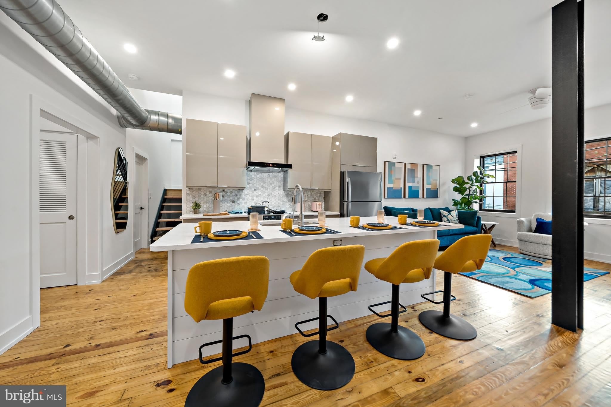 1935 S BANCROFT Street – photo 4
