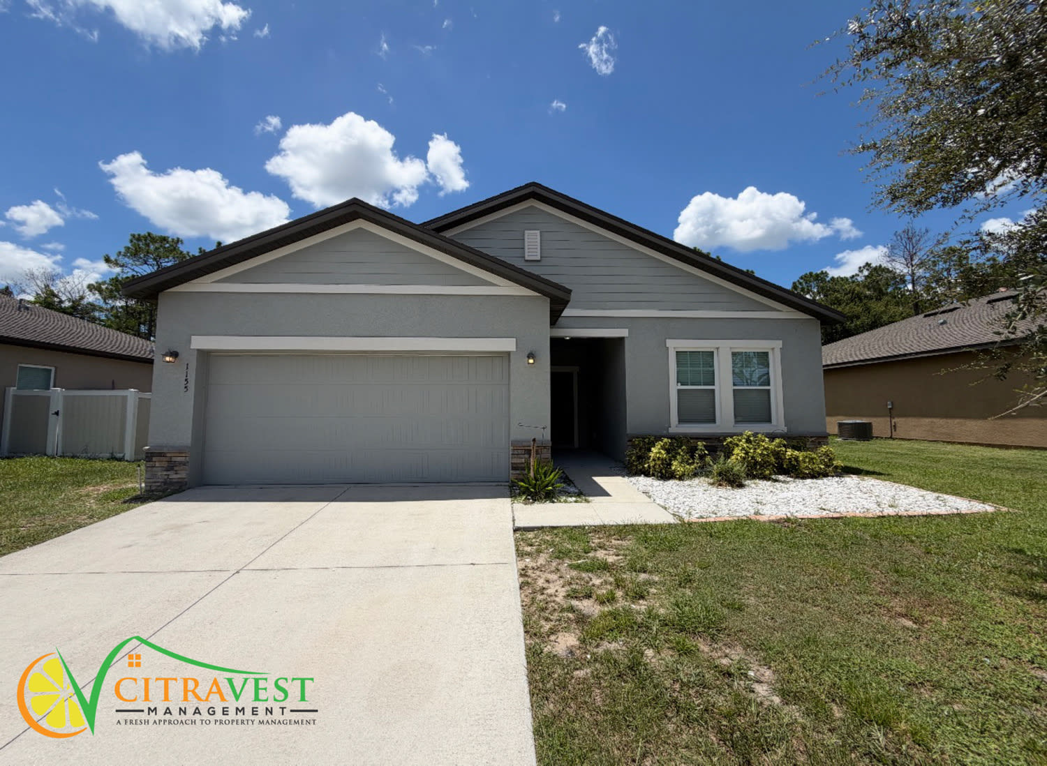 1155 Roberta Rd – photo 1