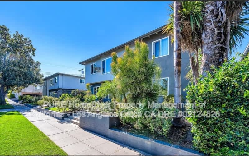 4427 Murietta Ave – photo 2