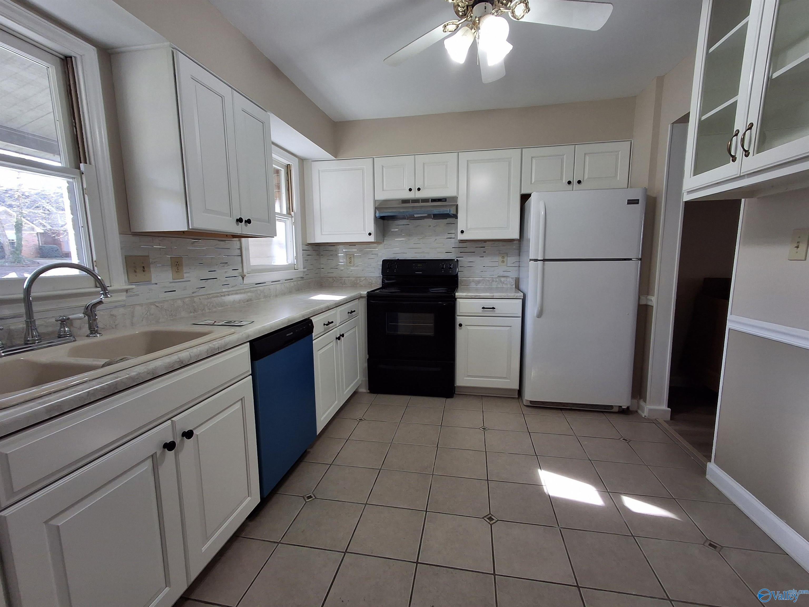 2712 SE Wynterhall Road – photo 2