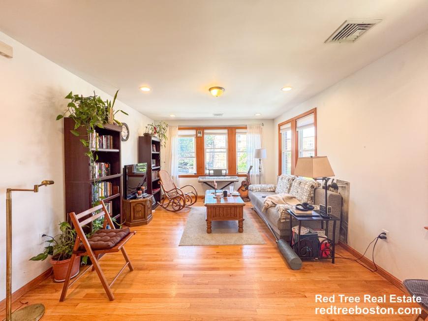 64 Colborne Rd. – photo 1