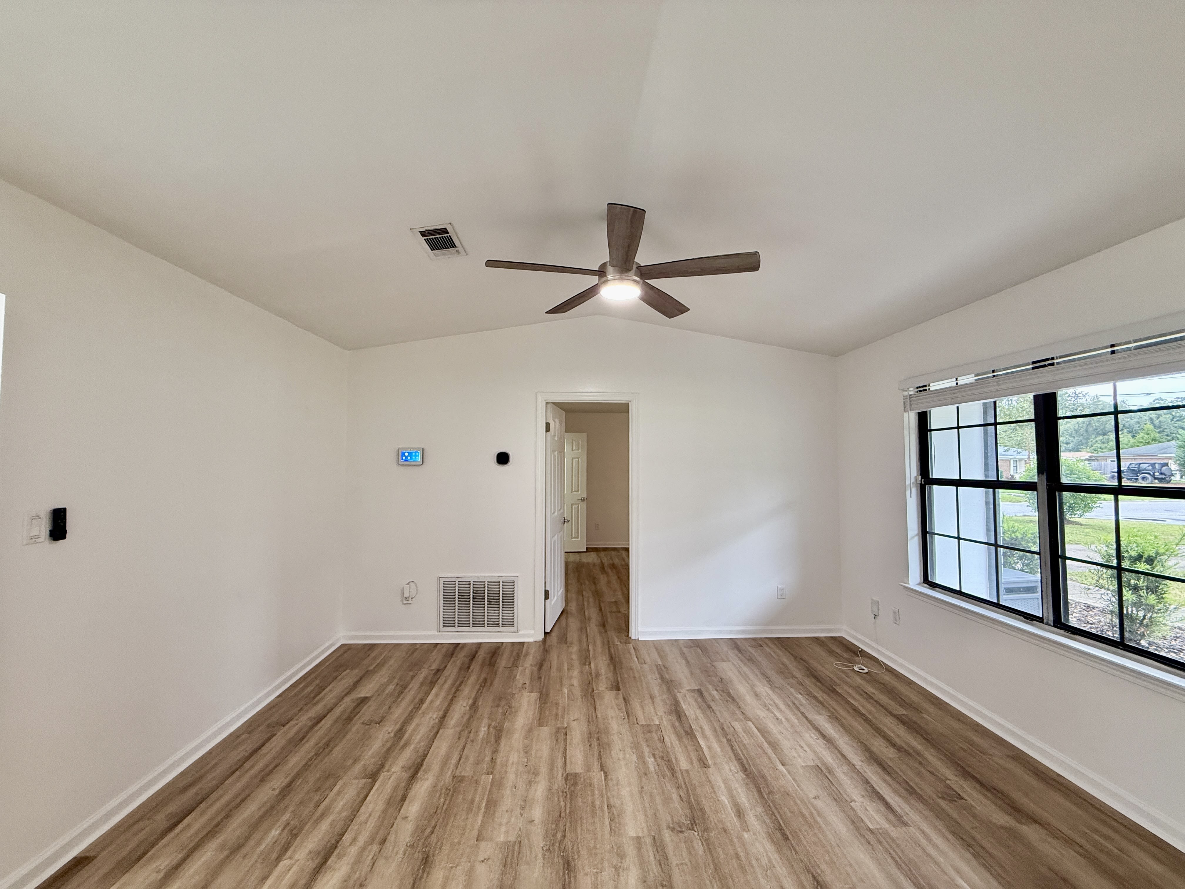 1305 Heatherwood Cir – photo 3