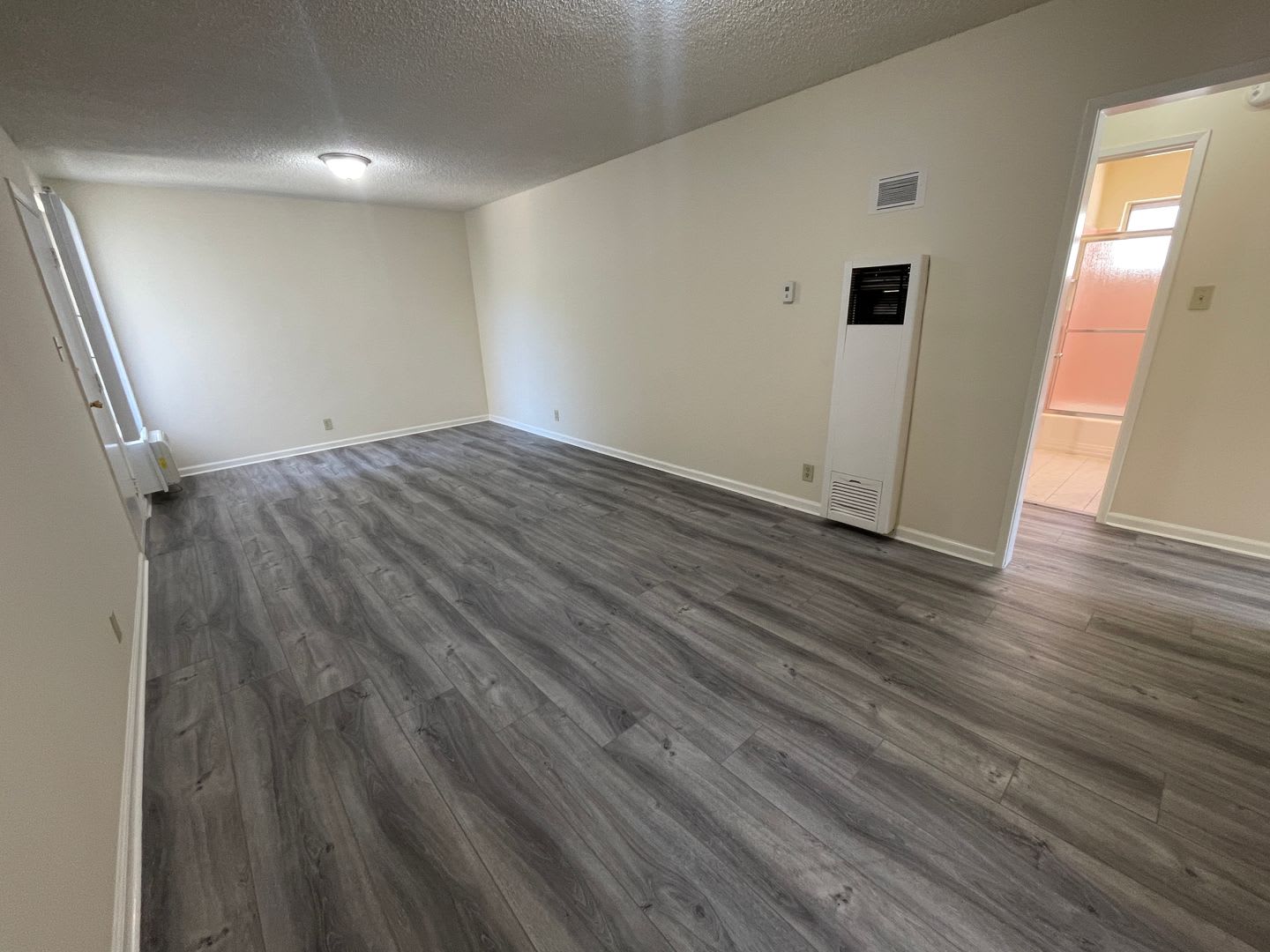 365 W. Doran st Glendale CA – photo 2