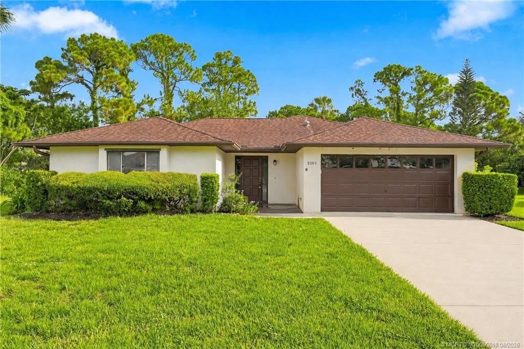 2101 SE Dolphin Road – photo 1