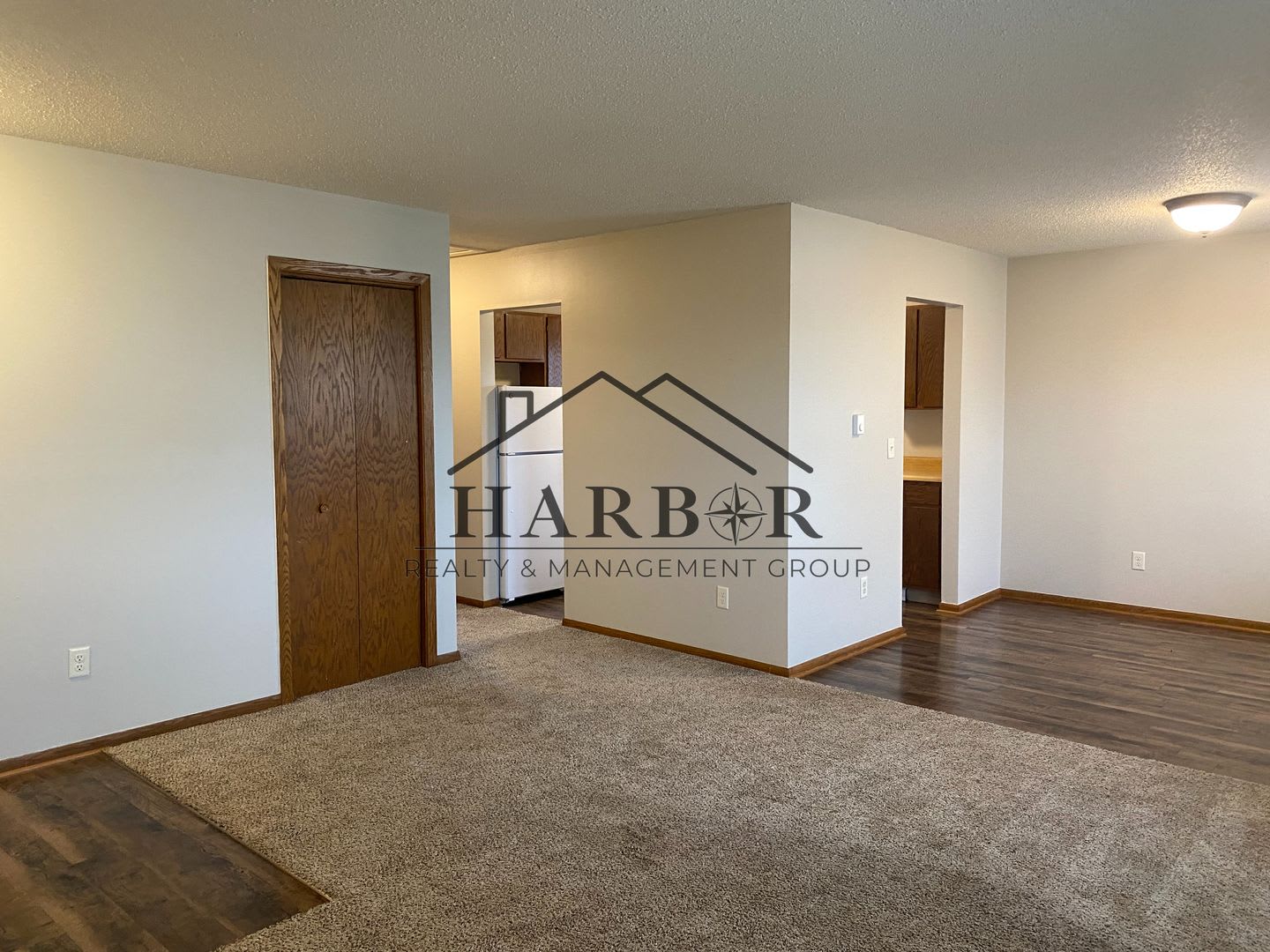 2426 30th Ave NW D – photo 2