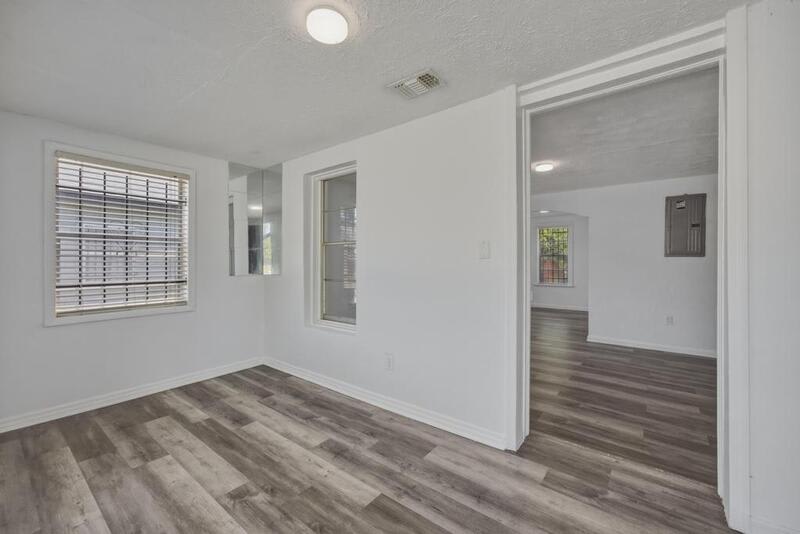 1216 West 24th Street-1 – photo 4