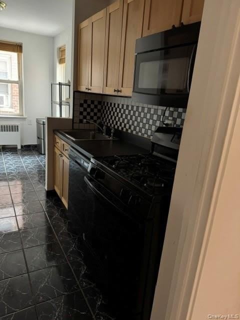 2090 Barnes Avenue – photo 5