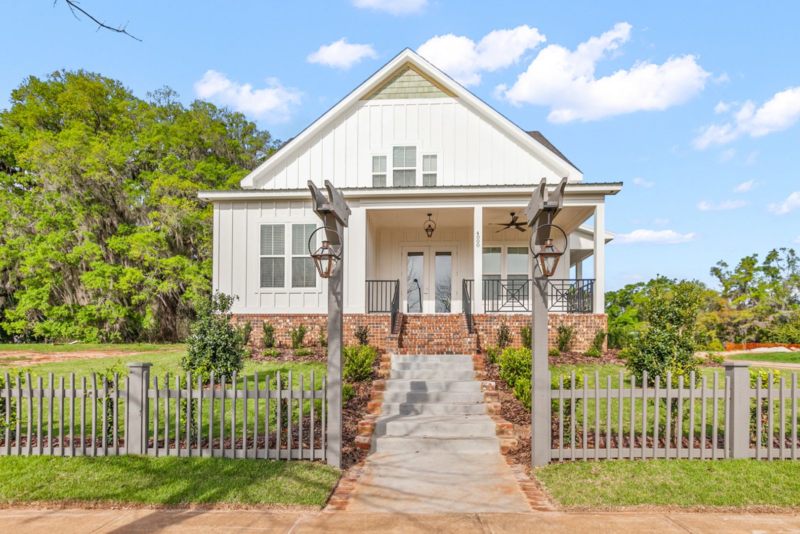 Great Southwood Home – photo 1