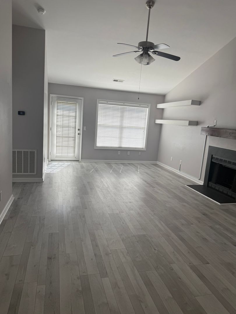 801 REMOUNT COURT – photo 3