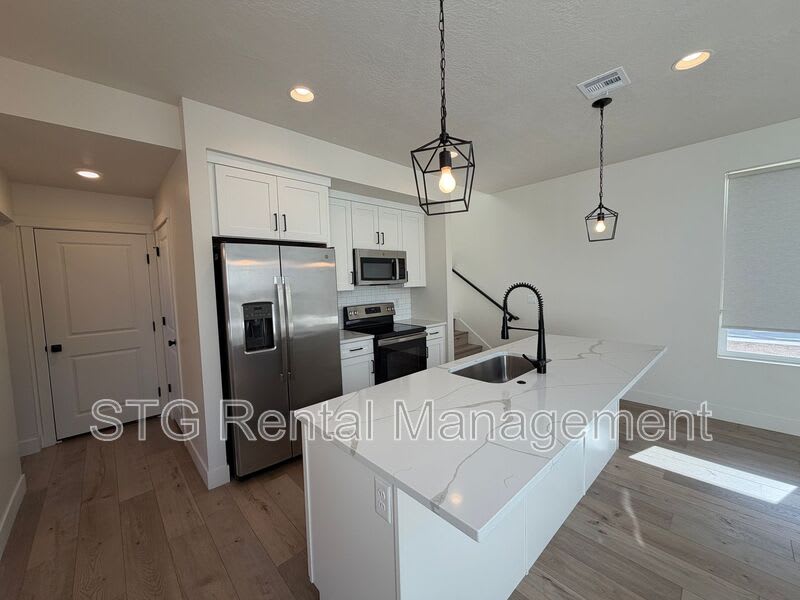 5515 S Carnelian Parkway – photo 3