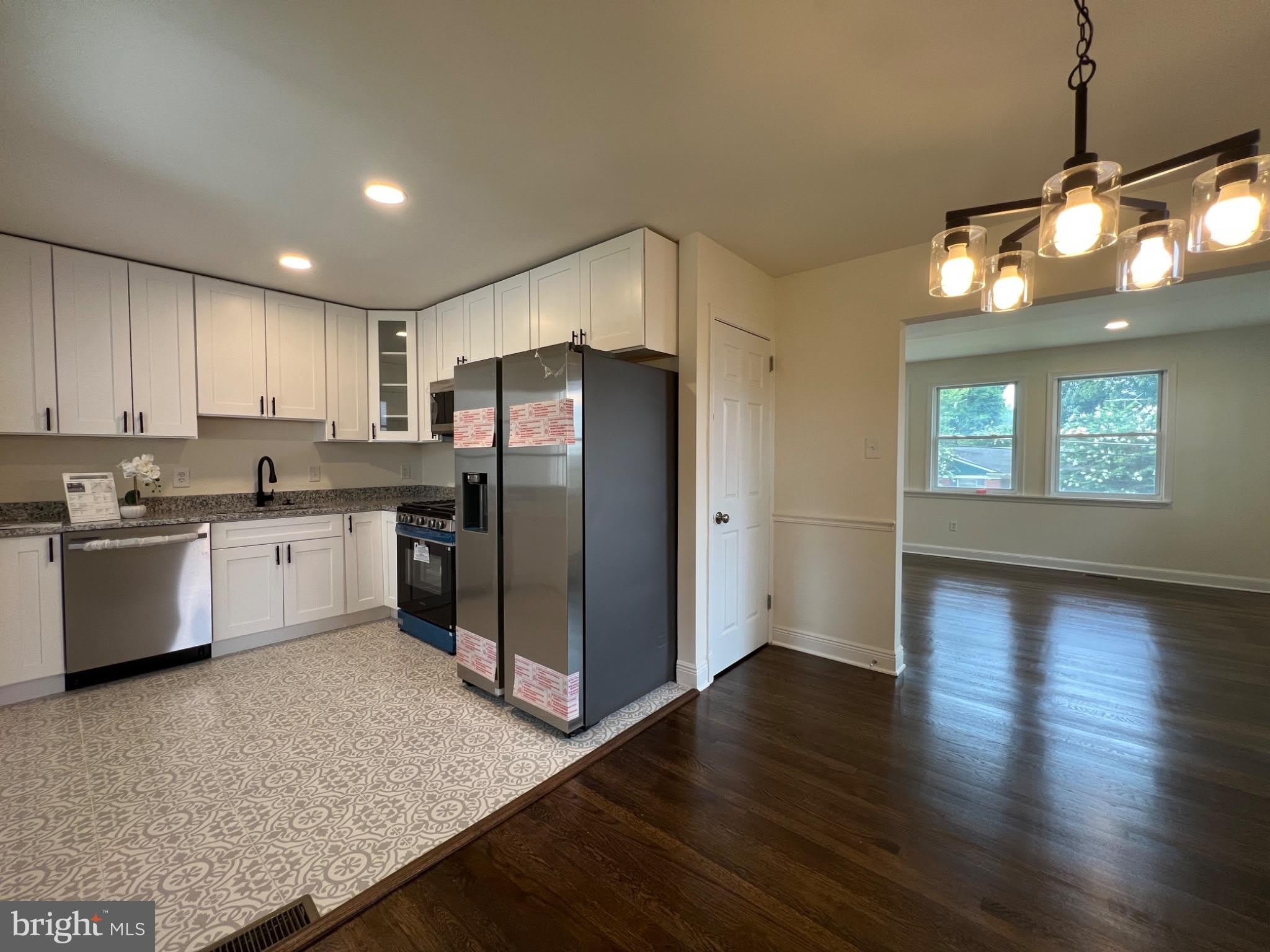 3420 25TH Avenue – photo 4