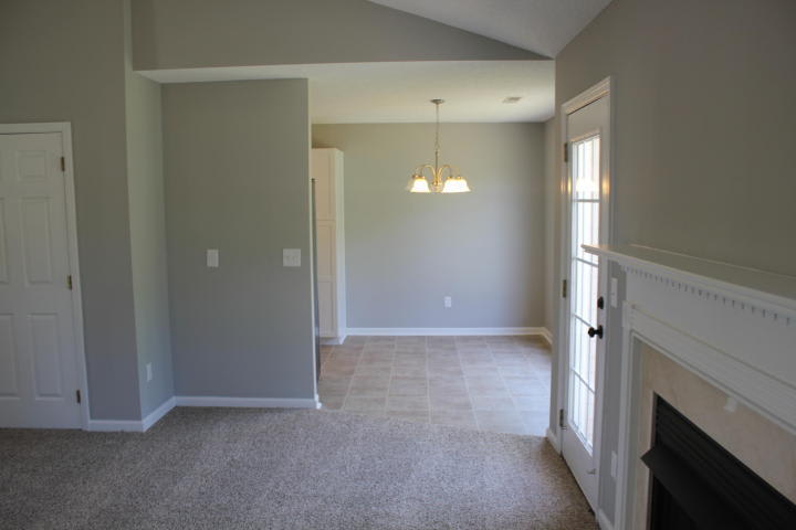 3BD/2BA Ranch in Dorchester II Schools-Available Now – photo 4