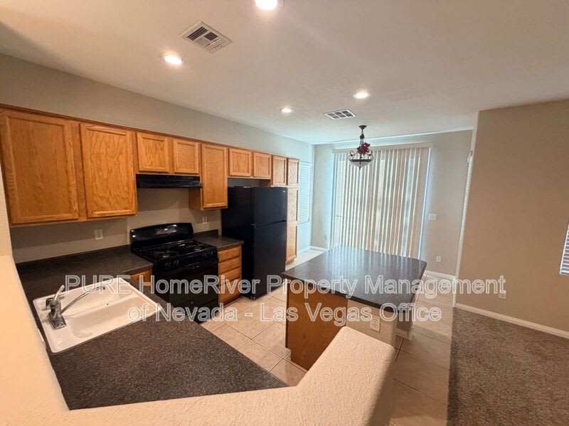 6535 Goldfield Street – photo 5