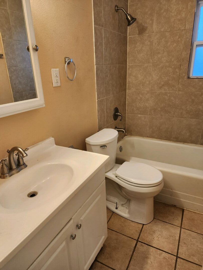 1903 Poage Ave – photo 5