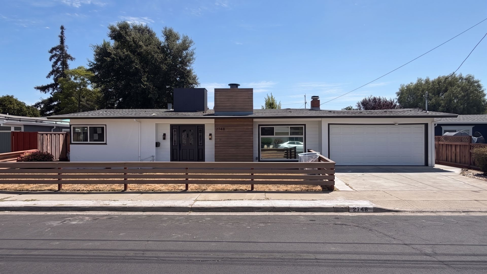 Beautiful fully remodeled home with den in Nice Concord Neighborhood – photo 1