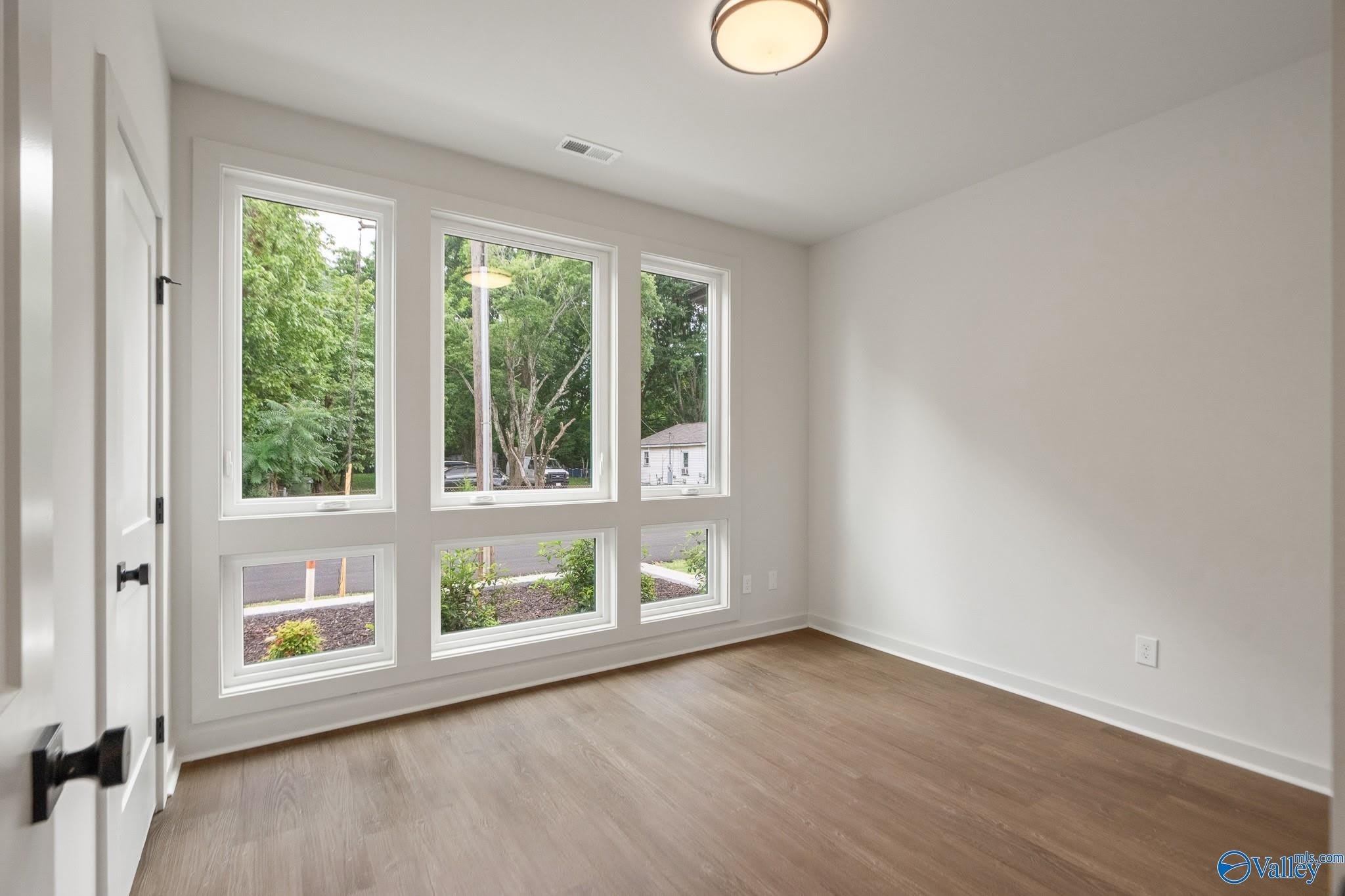 2510 Freeman Road – photo 4