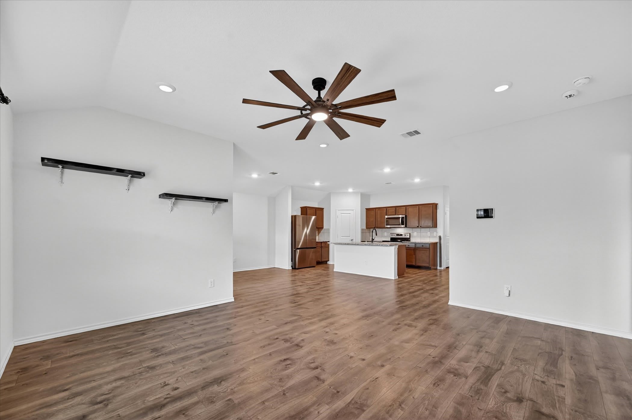 800 Windmill Street – photo 2