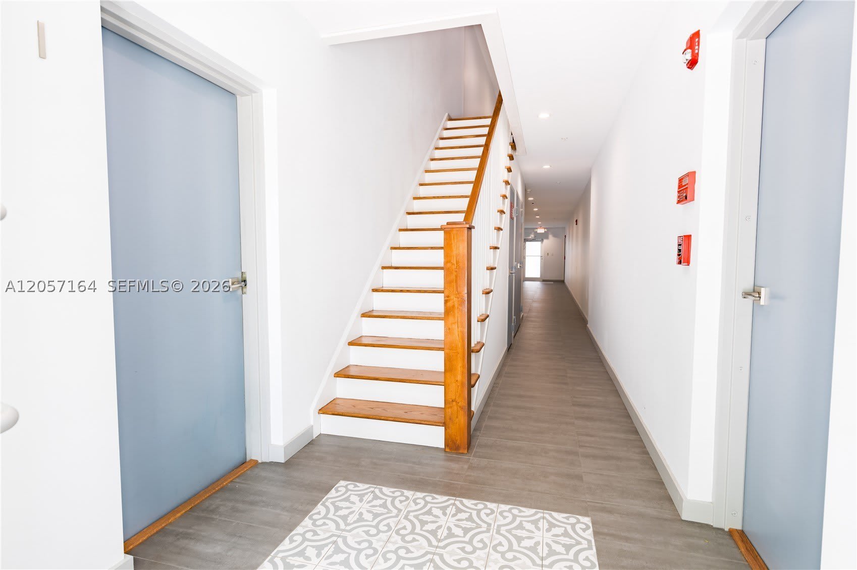 1814 SW 22nd Ave – photo 2