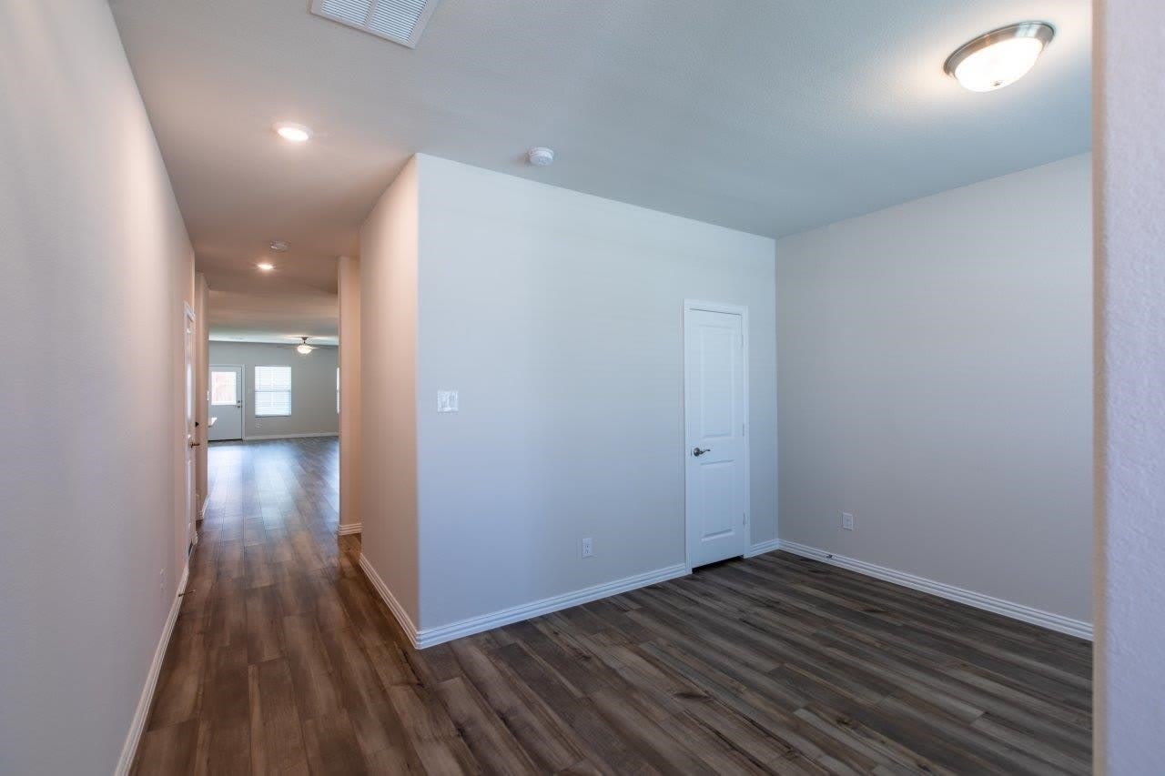 1604 Mineral Point Place – photo 3