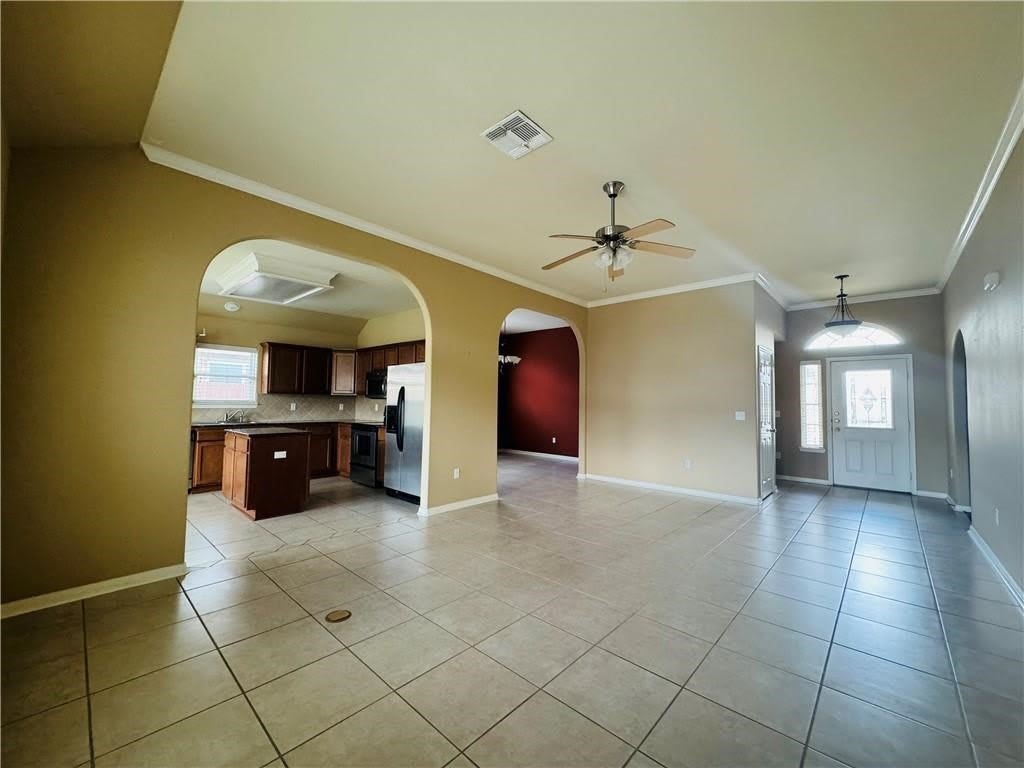 7541 Exeter Court – photo 2