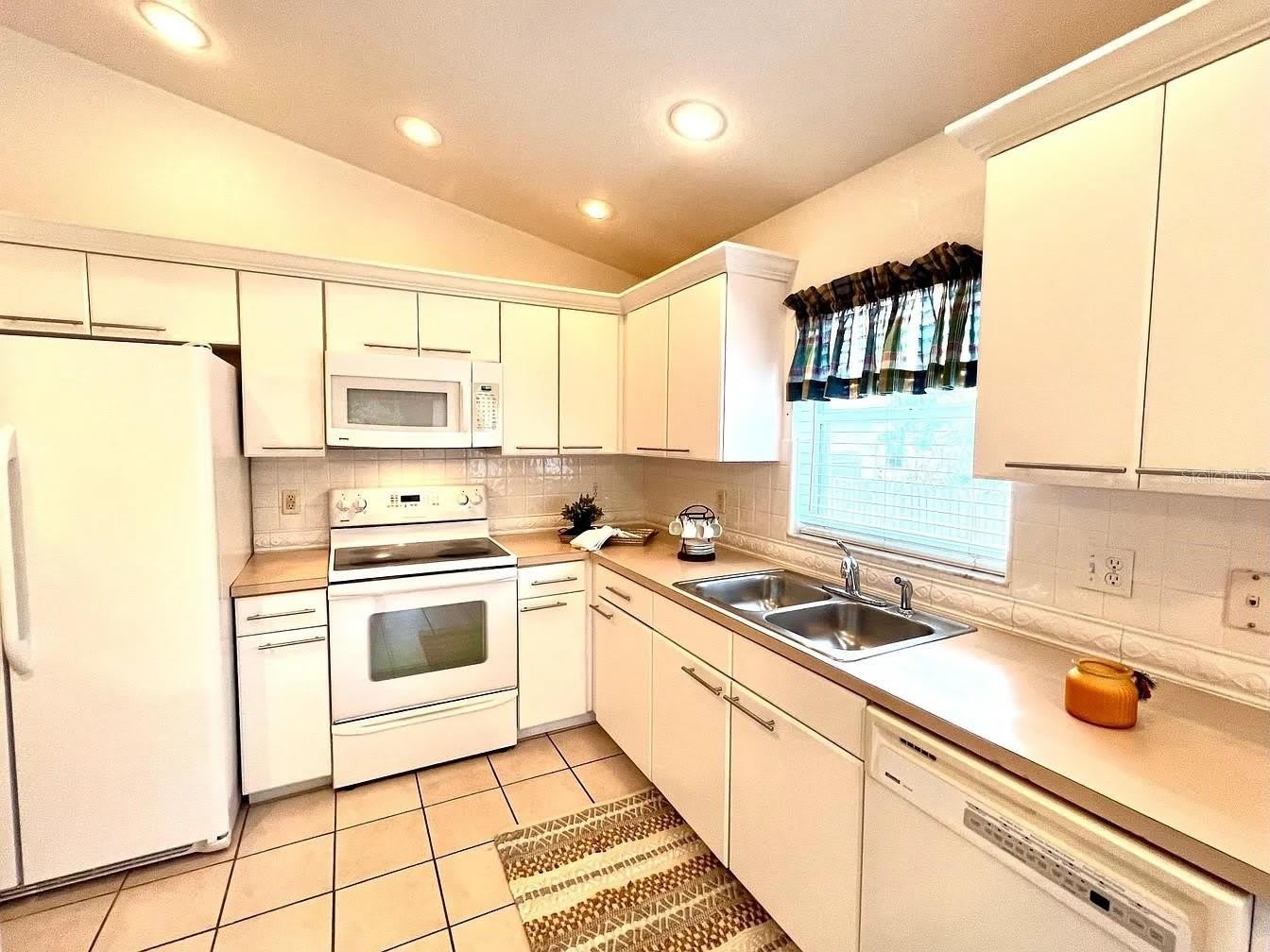 1485 DONEGAN Road – photo 3