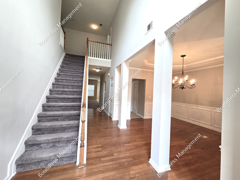 2159 Somerset Pl SE – photo 3
