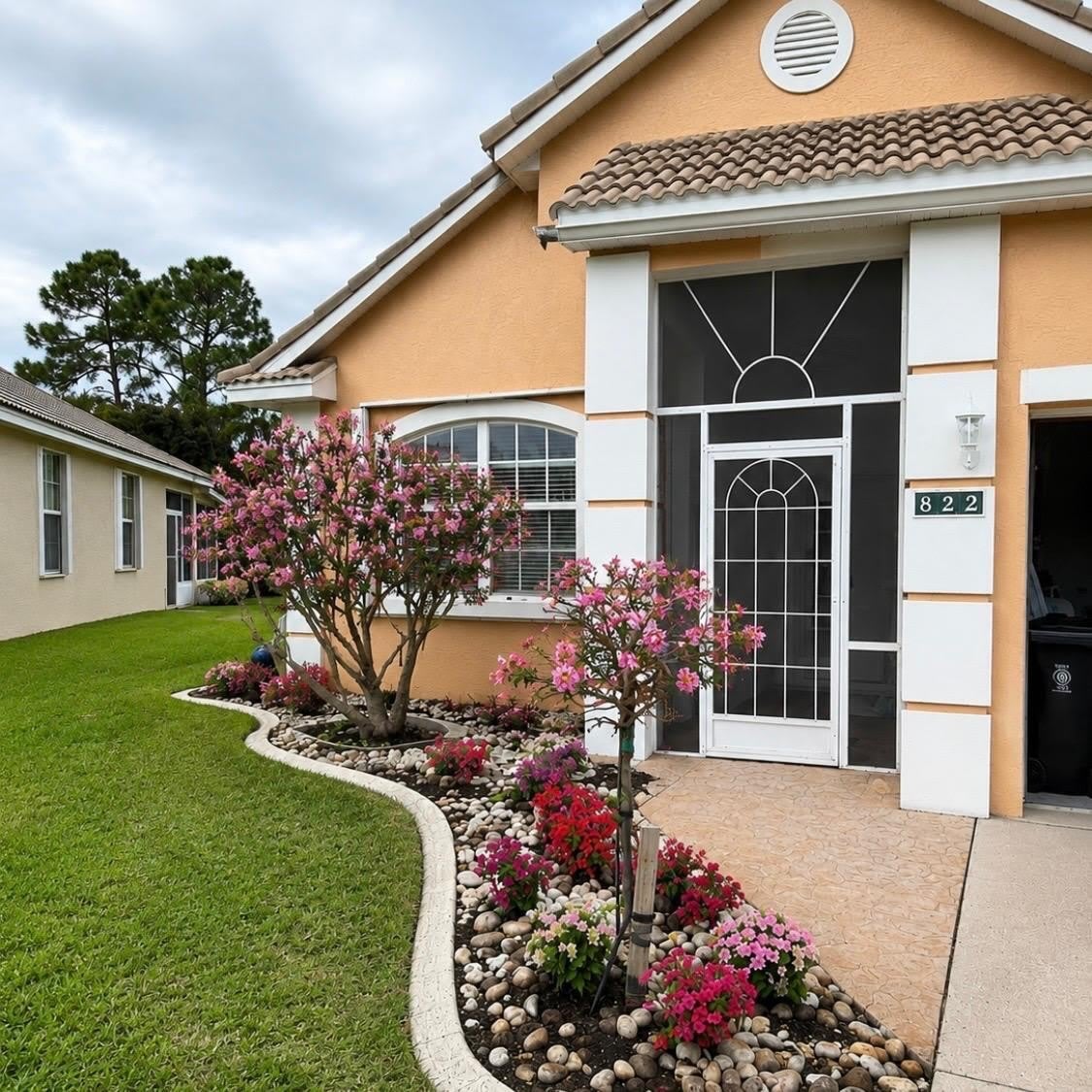 822 NW SORRENTO Lane – photo 3