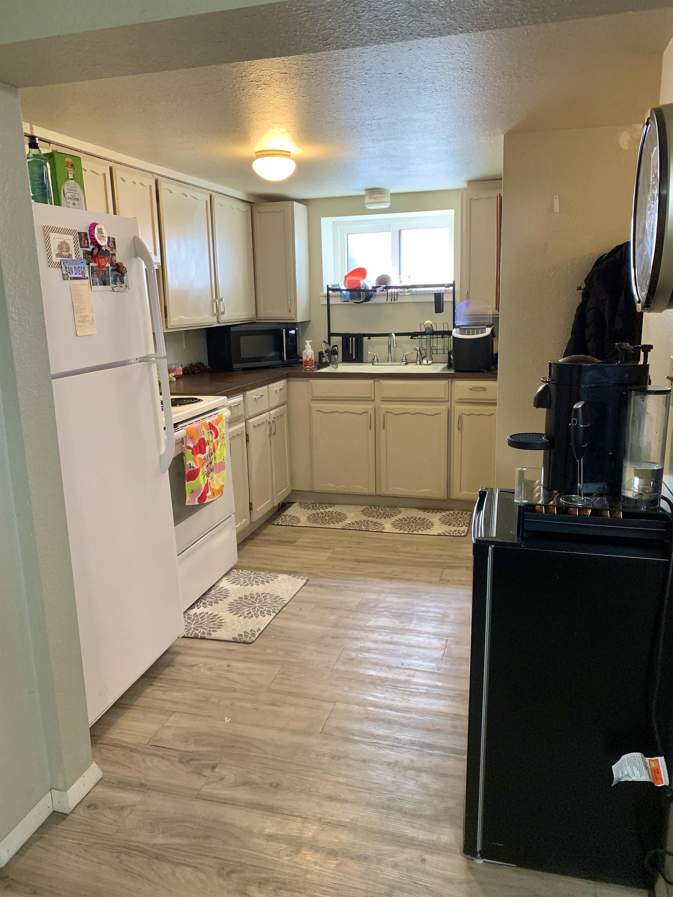 653 North 7th Street – photo 4