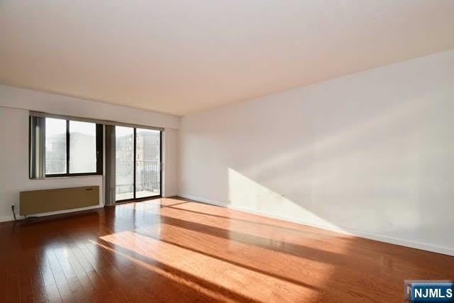 233 12Th Street – photo 4