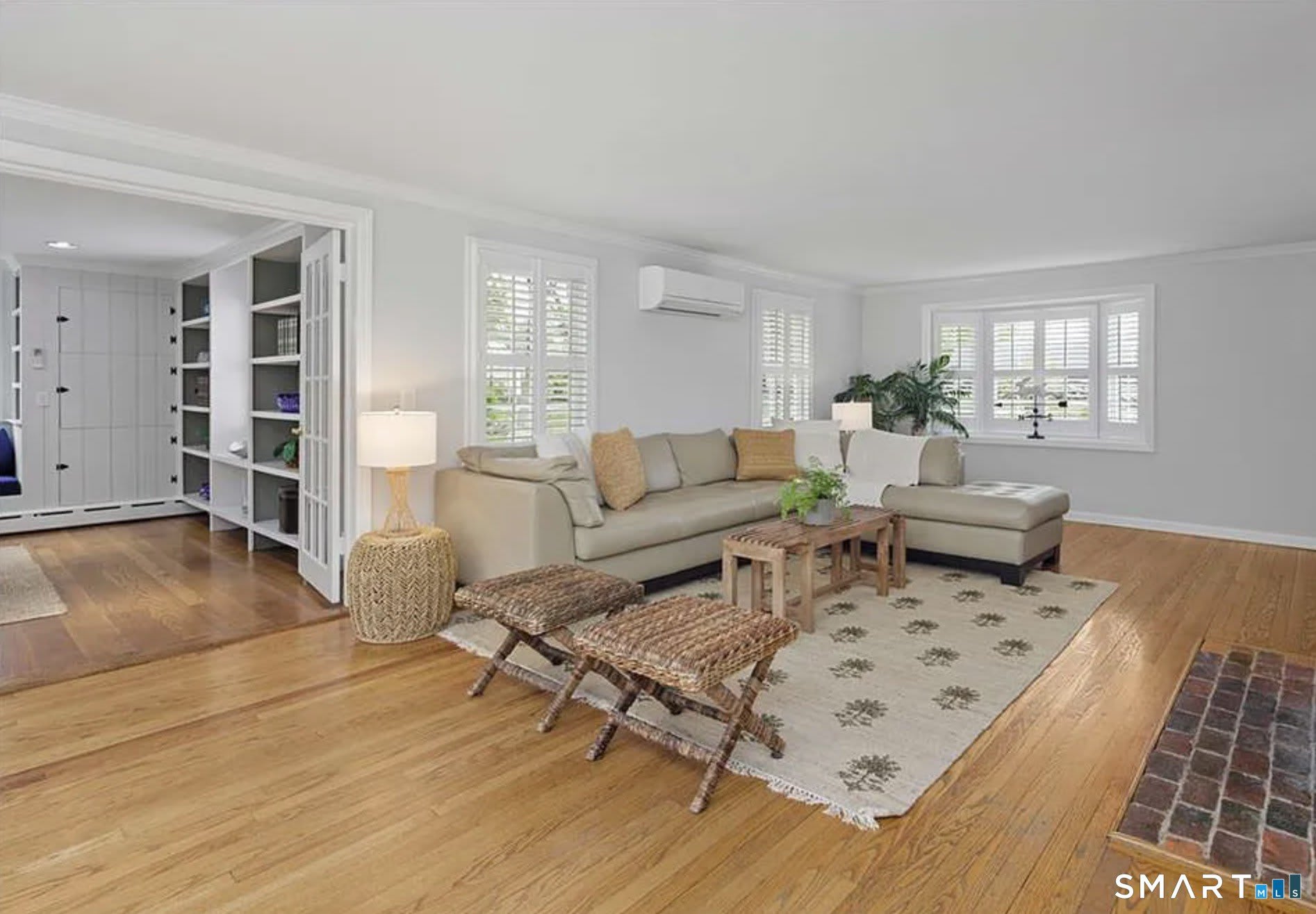 67 Maple Avenue N – photo 4