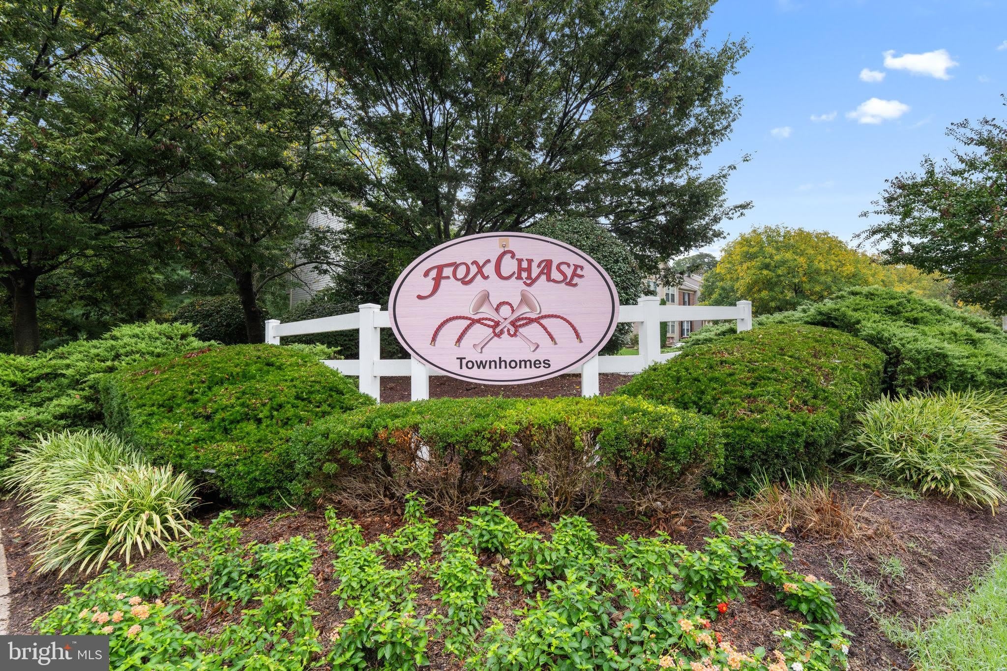 7840 FOXFARM Lane – photo 2