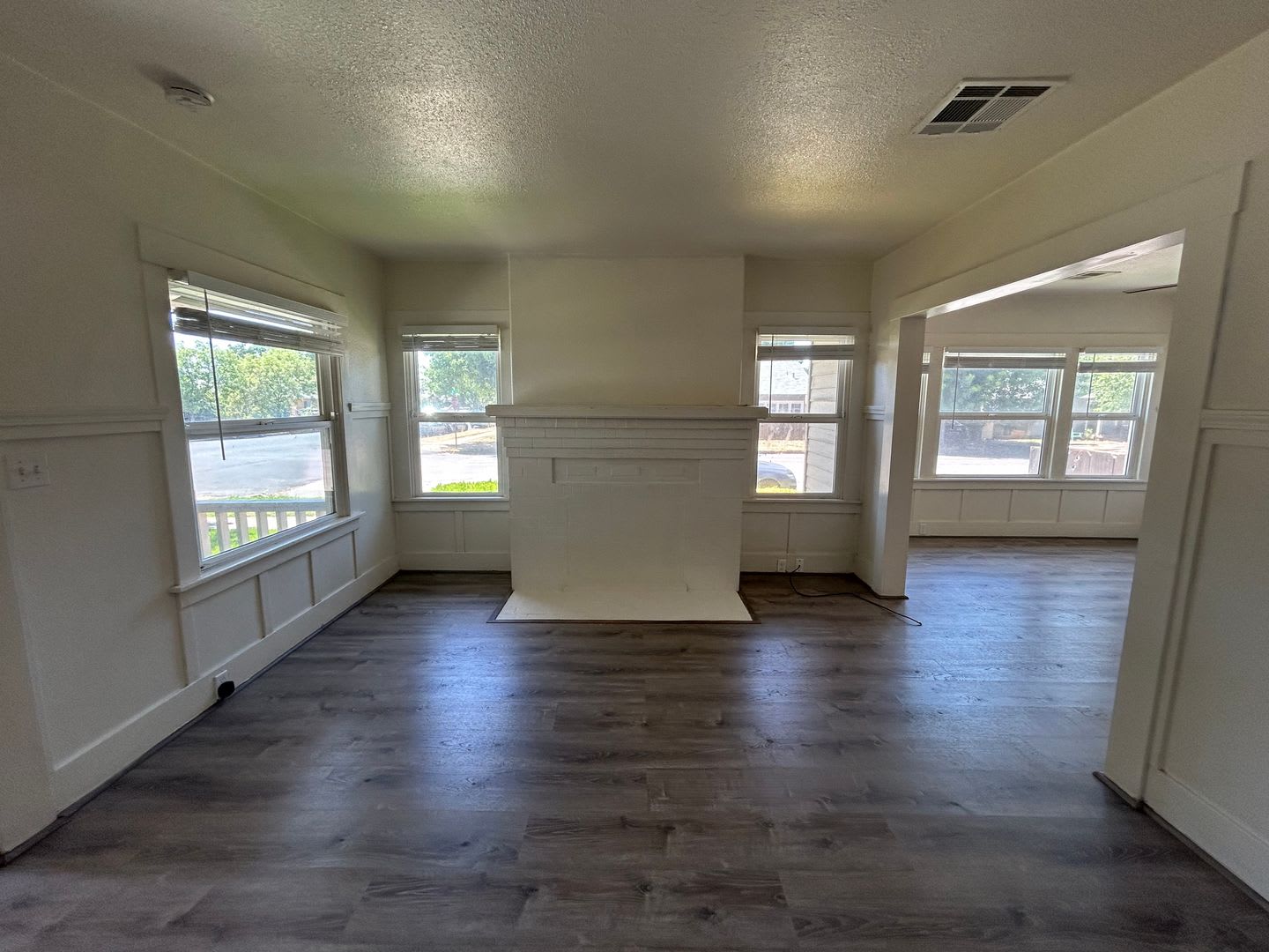 961 W 19th Street – photo 4