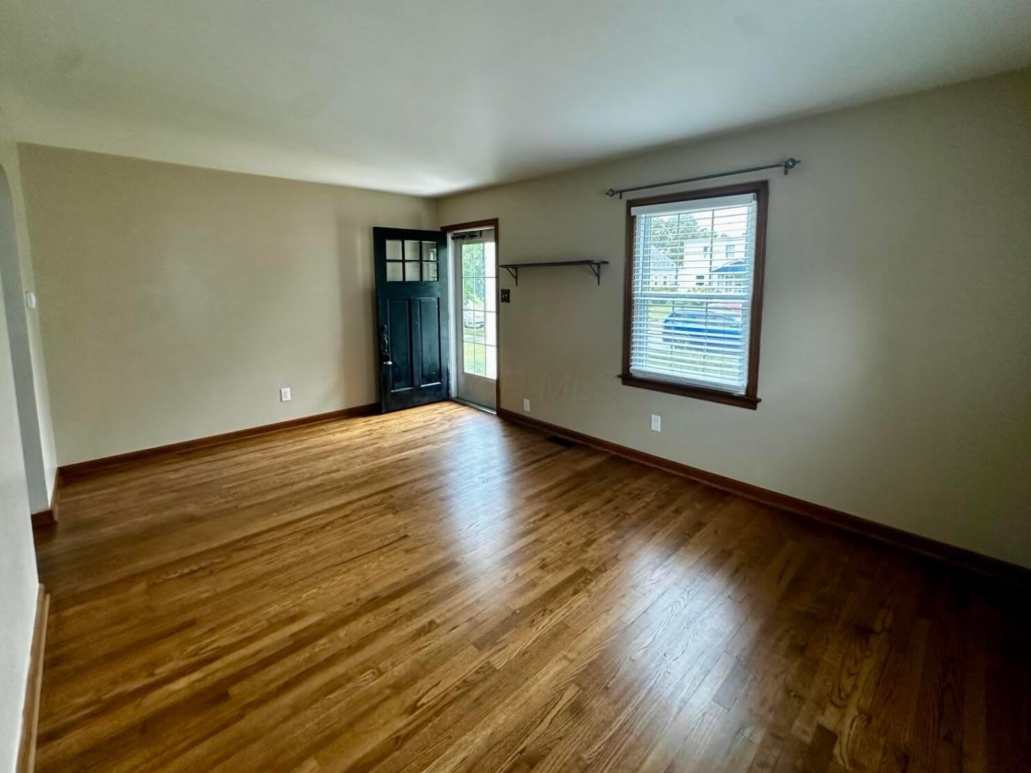 2778 Bellwood Avenue – photo 3