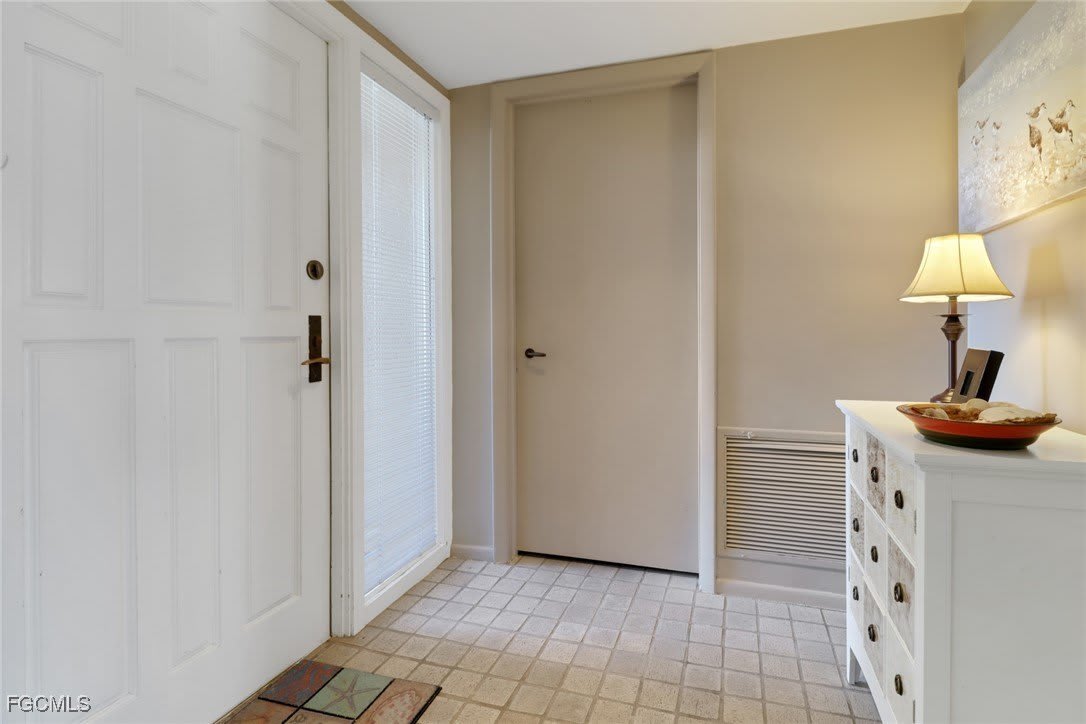 5015 Harbortown Lane – photo 4