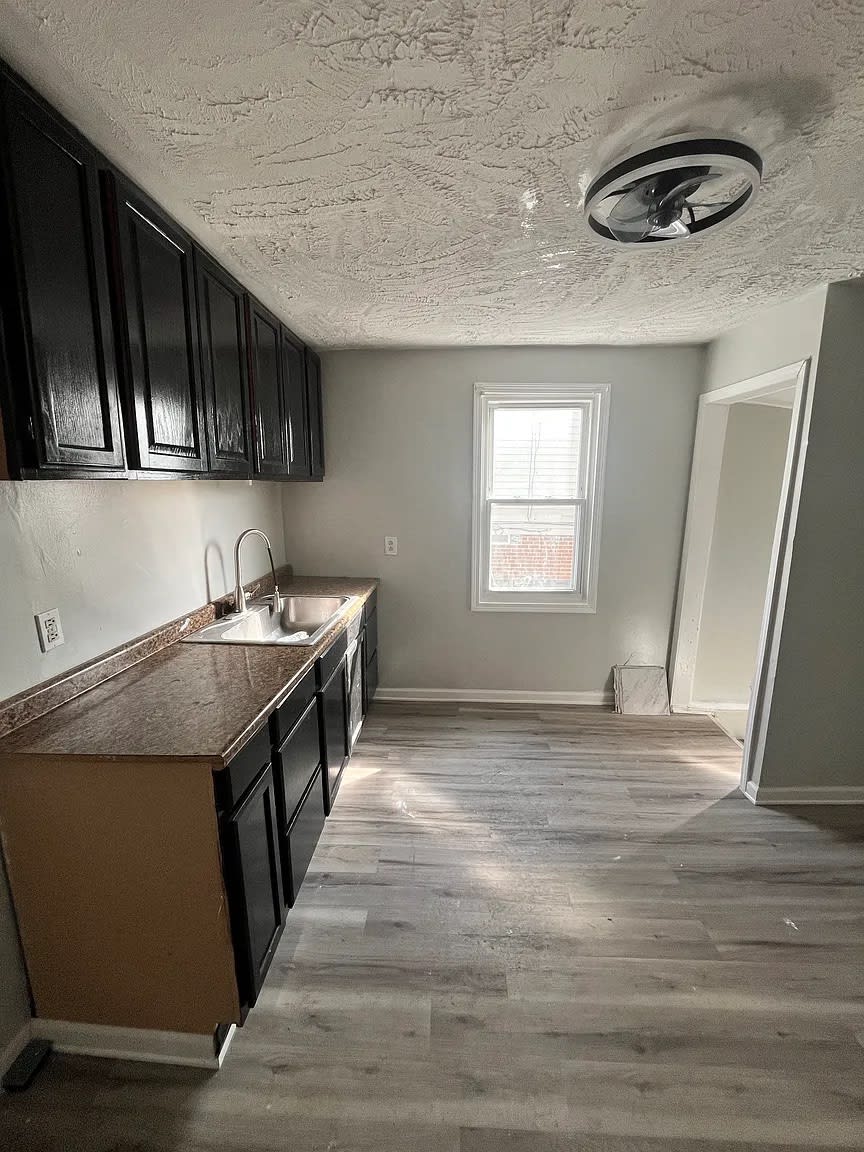 4679 East 144th Street – photo 2