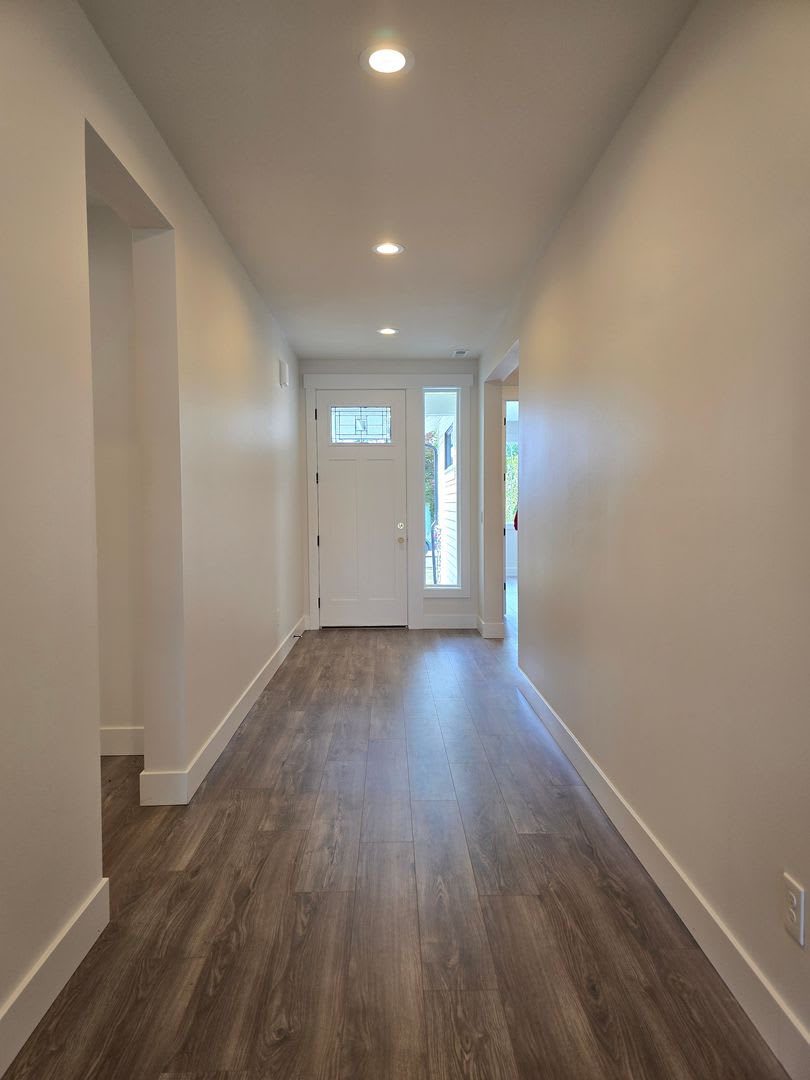 New Construction 3 Bedroom Edgewood Rambler – photo 2
