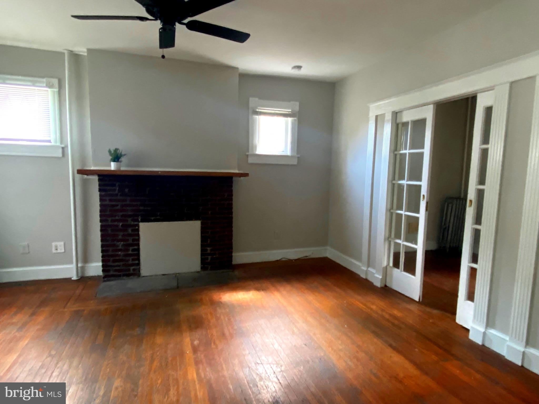 421 E Lake Avenue – photo 2