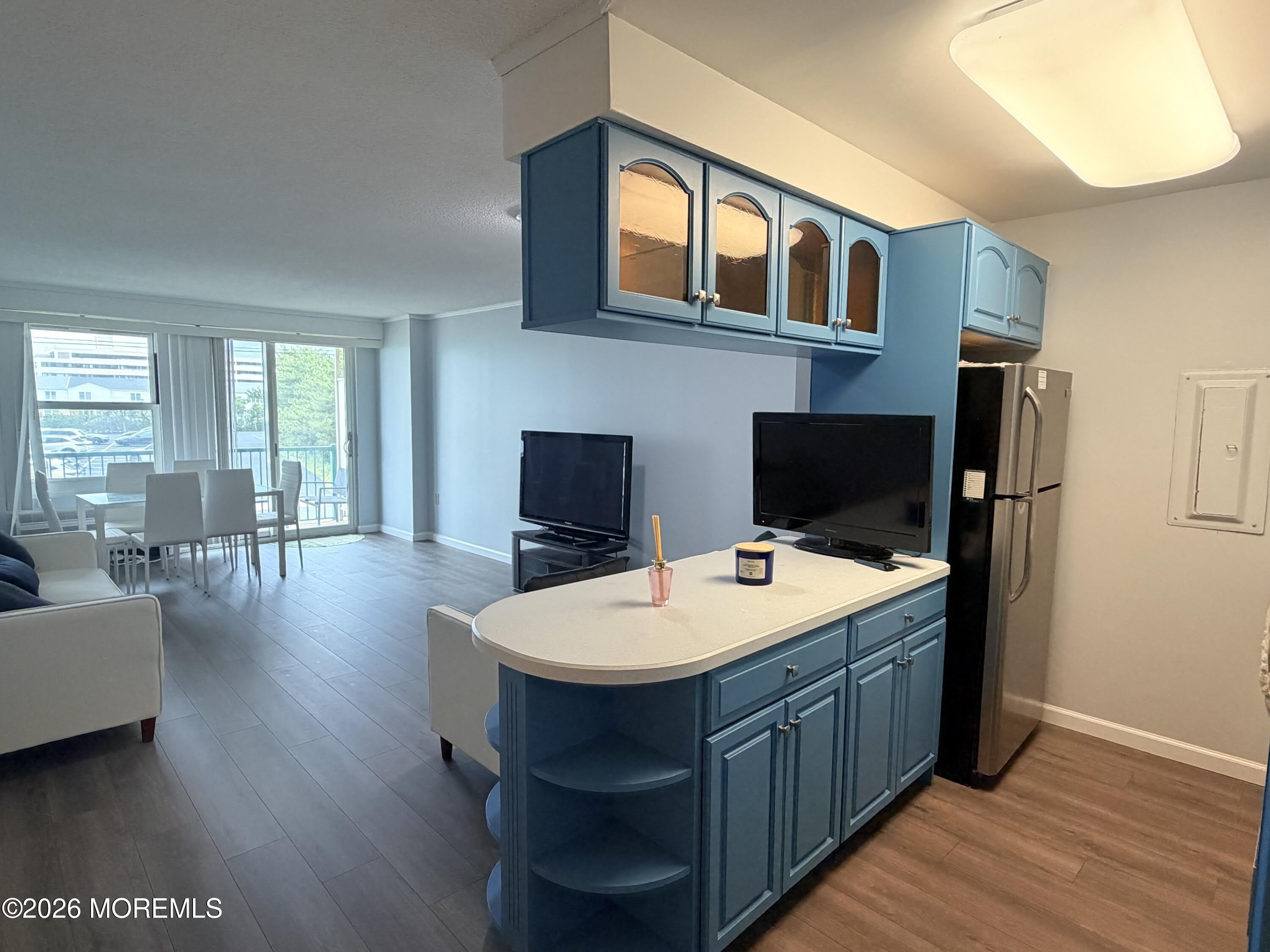 480 Ocean Avenue – photo 3