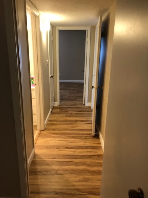 Cute 2 Bedroom Unit at Pier One with washer/dryer – photo 5
