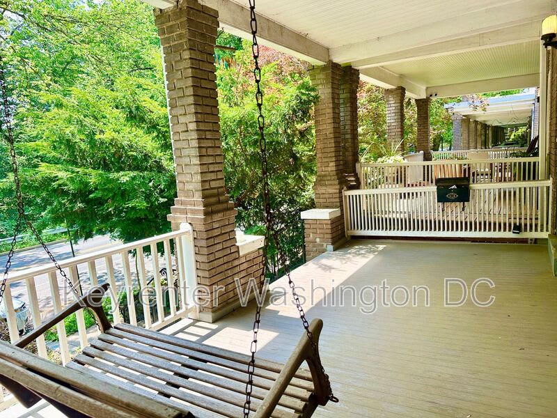 3211 Adams Mill Rd – photo 4