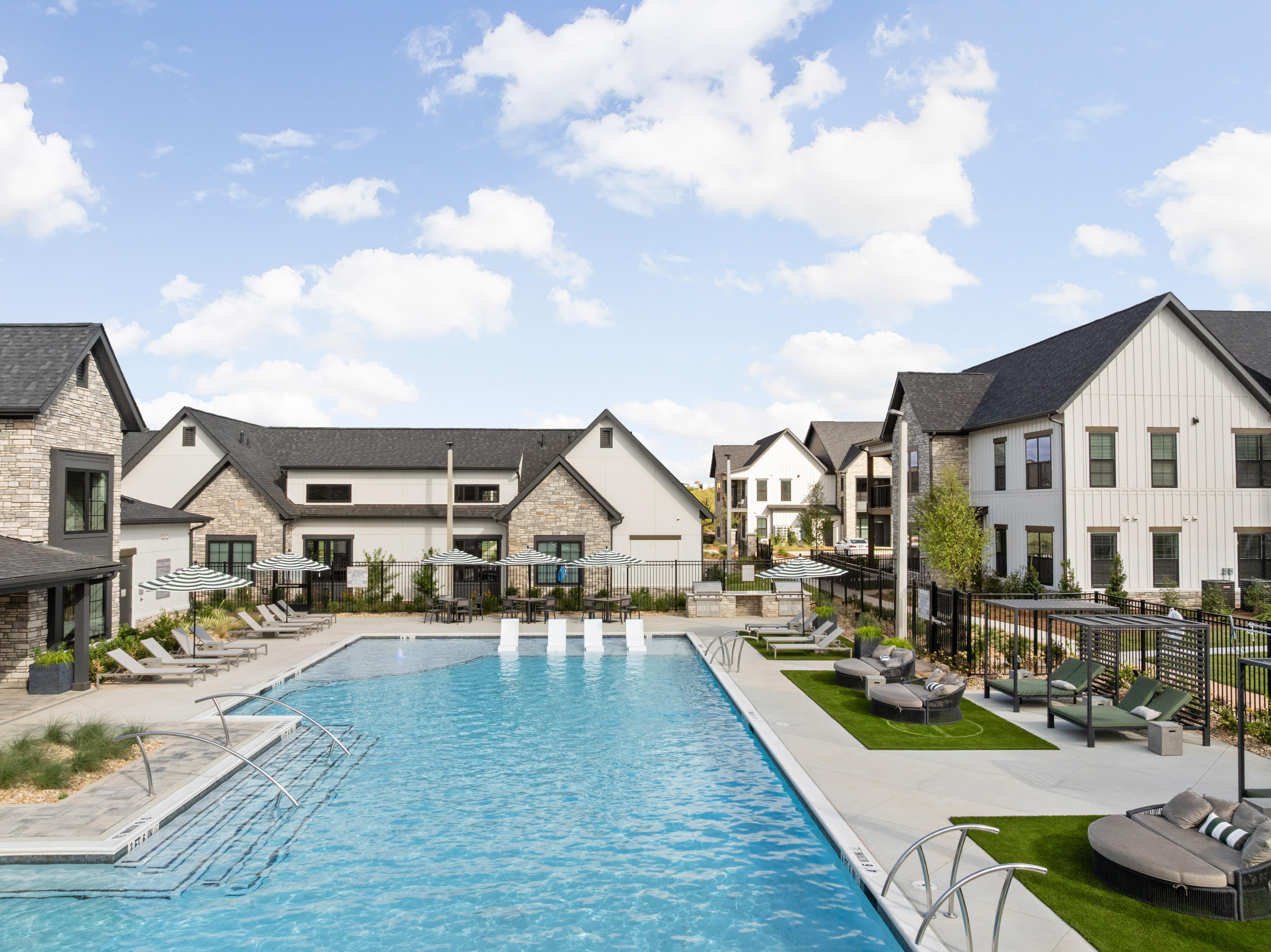Colton Creek Apartments – photo 1