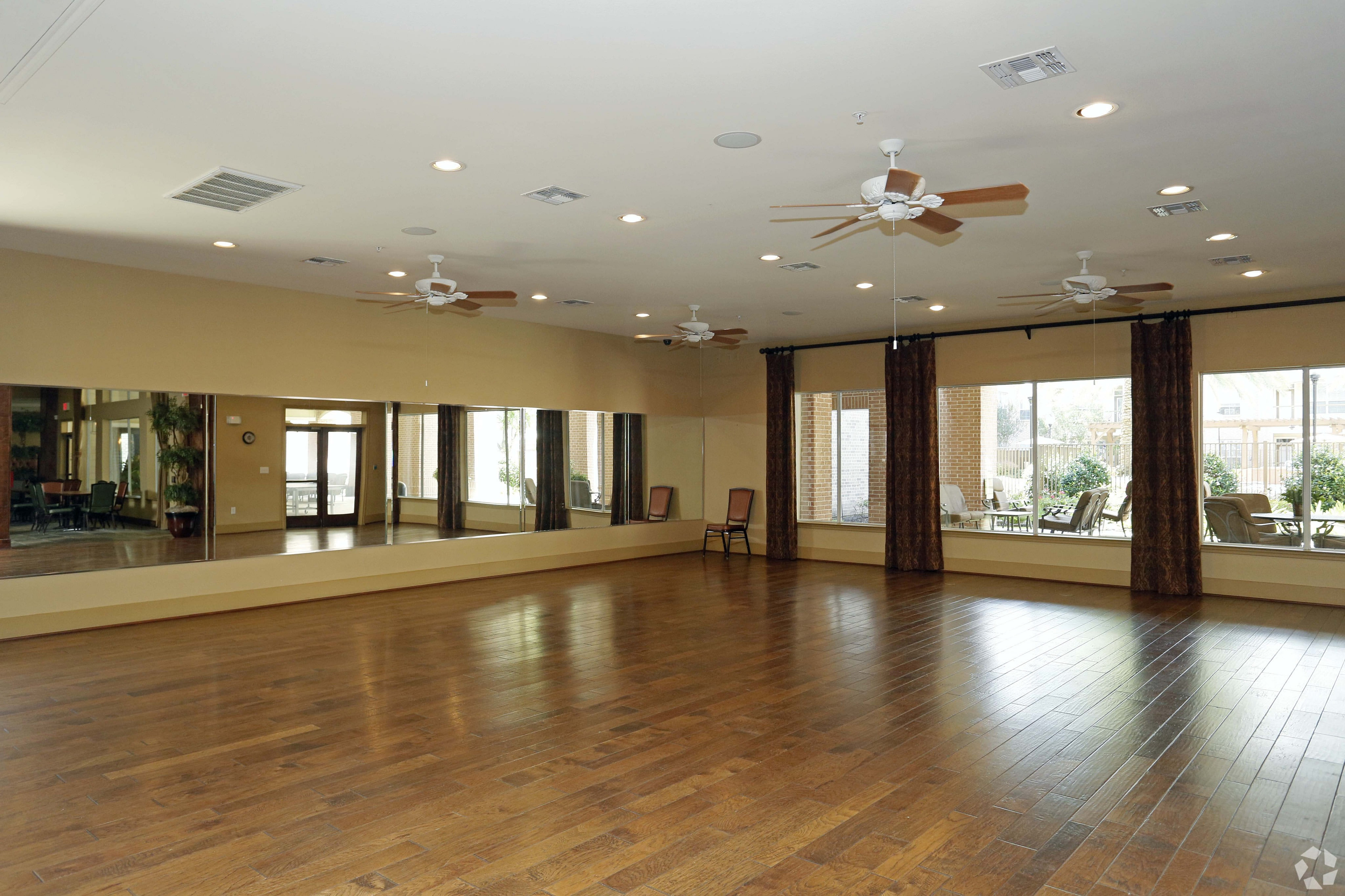 Elate Royal Oaks – photo 3