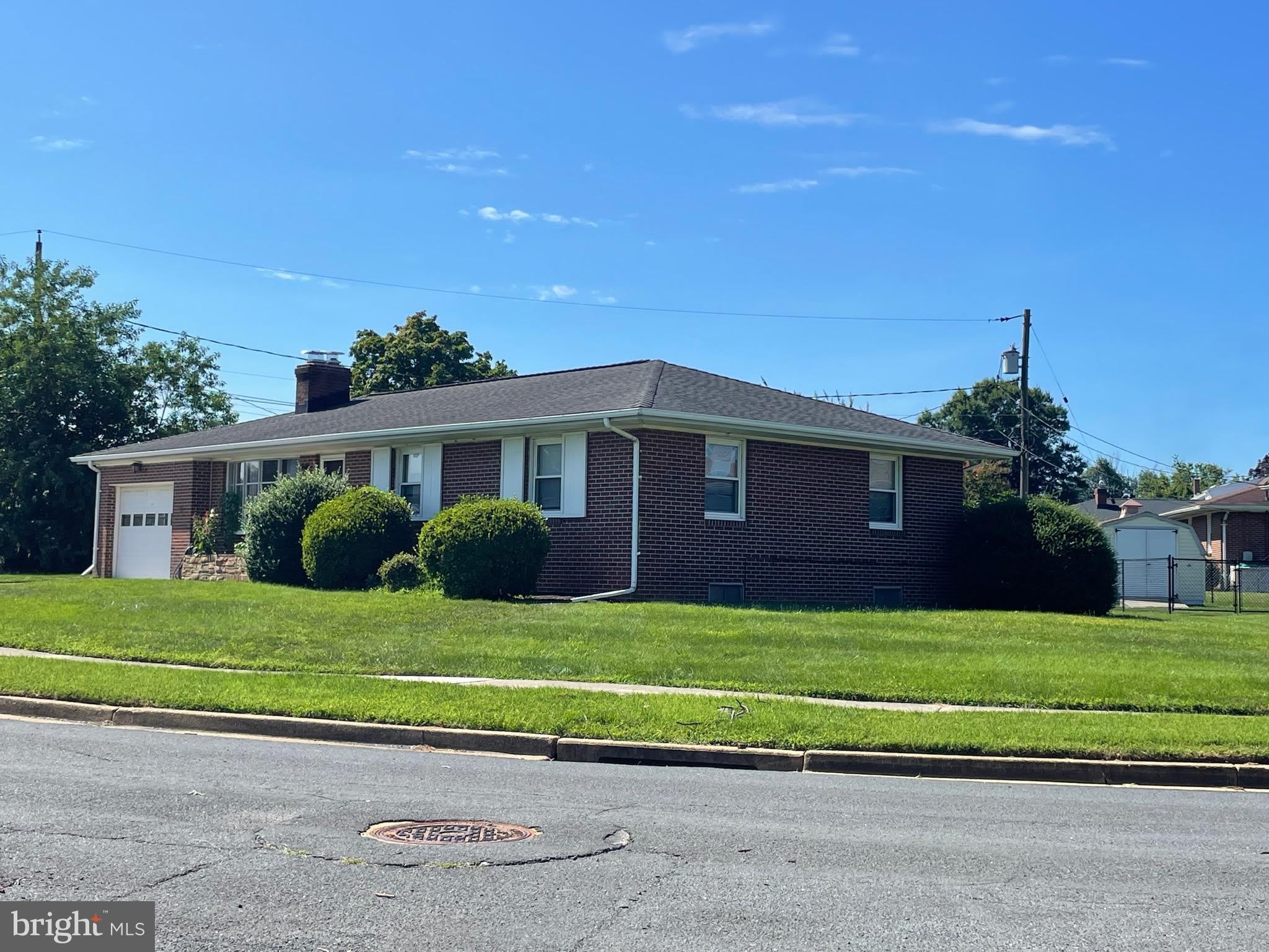 624 GAYLE Drive – photo 4