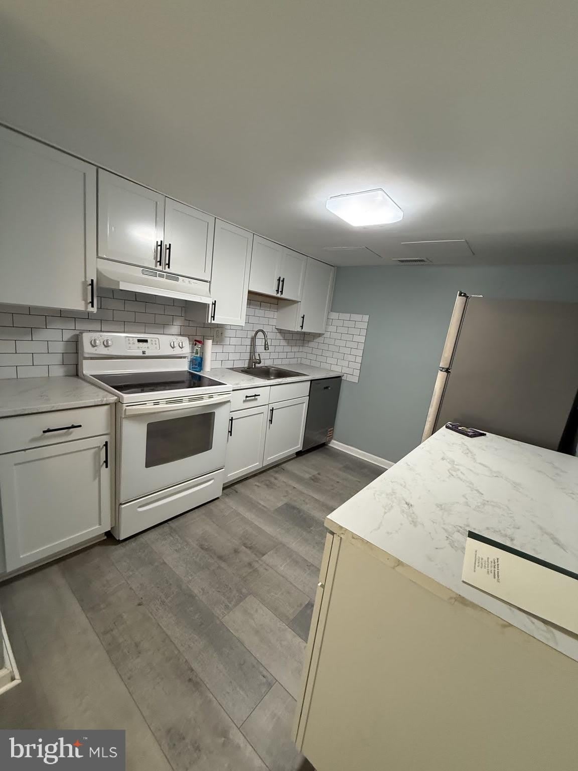 8 RADFORD Place – photo 3